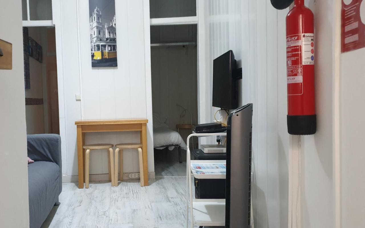 Appartamento Casa do Pátio Lisbona Esterno foto