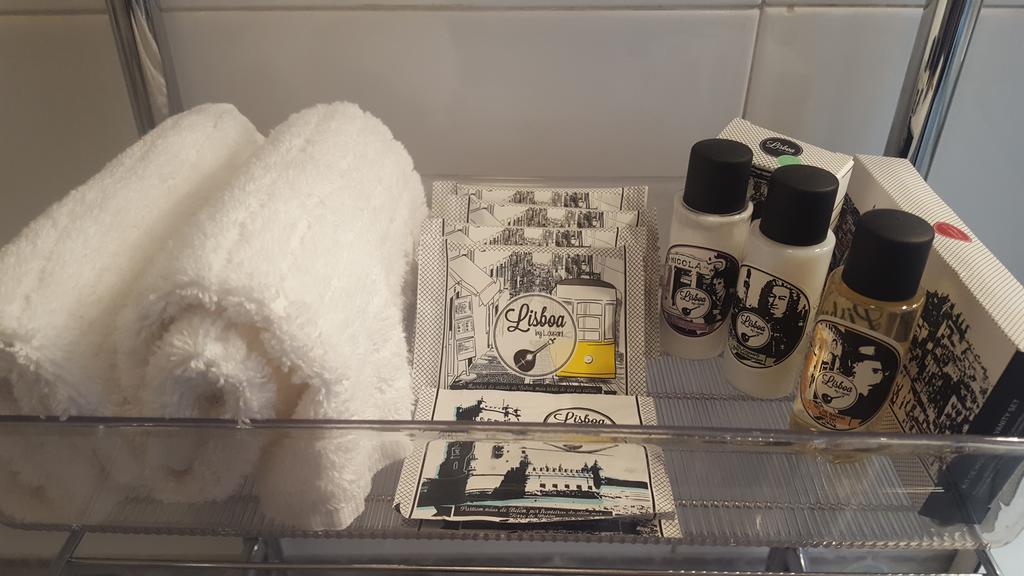 Appartamento Casa do Pátio Lisbona Esterno foto